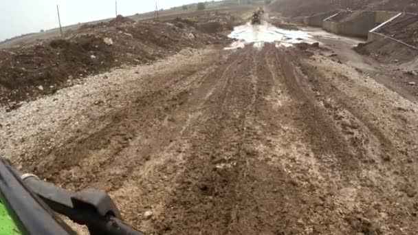 Atv Ride Muddy Dirt Road Couple Atv Vehicles Each Other — Stock Video