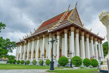 Wat Deb şirin Thrawat Ratchaworawihan Bangkok, Tayland için bir dönüm noktası. Herkes her dinde-ebilmek var olmak görüş bir yer.