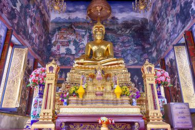 Wat Bowon Niwet Tapınağı Ratchaworawihan Bangkok, Tayland için bir dönüm noktası. Herkes her dinde-ebilmek var olmak görüş bir yer.