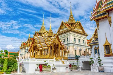 Grand Palace is landmark in Thailand clipart