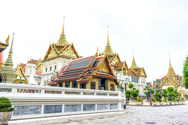 Grand Palace es un hito en Tailandia — Foto de Stock