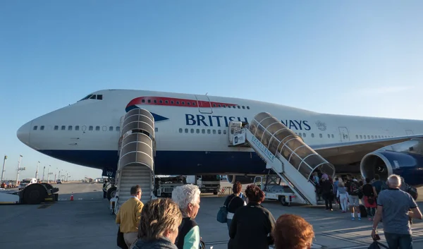 Embarque Del Avión Boeing747 British Airways Aeropuerto Internacional Ciudad Del — Foto de Stock