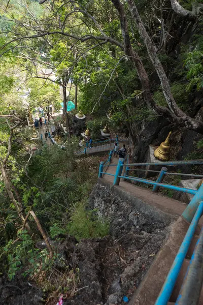 Der Tempel Der Tigerhöhle Ist Ein Buddhistischer Tempel Nordöstlich Von — Stockfoto