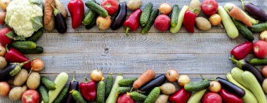 Sonbahar hasadı. Sebze - domates ve salatalık, havuç ve