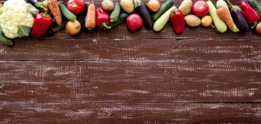 Sonbahar hasadı. Sebze - domates ve salatalık, havuç ve