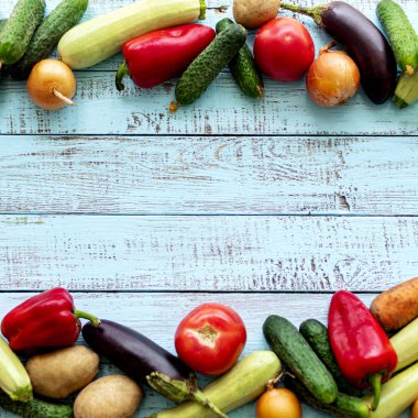 Sonbahar hasadı. Sebze - domates ve salatalık, havuç ve