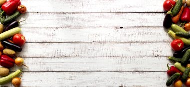 Sonbahar hasadı. Sebze - domates ve salatalık, havuç ve