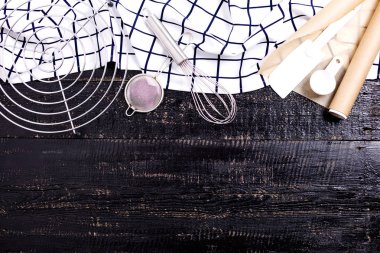 Mutfak gereçleri, pamuk beyaz damalı peçete eski ahşap ba