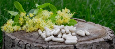 Şifalı bitkilerle, ilaçlarla, doğal alternatif bitki vitaminleriyle ve takviyelerle, kapsüllerle,