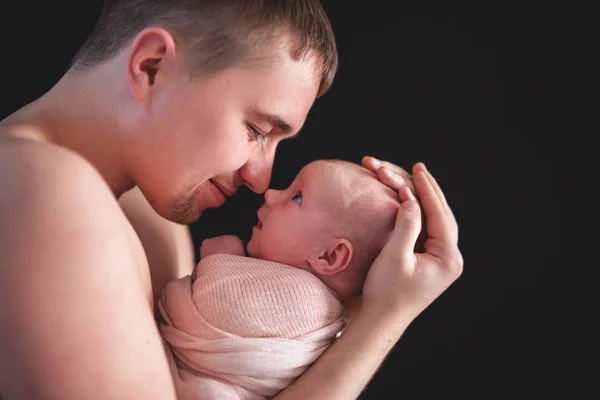 Fars dag, firande hedra fäder och firar faderskap — Stockfoto