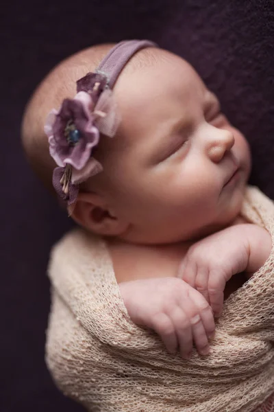 Closeup infant baby girl sleeping at background. Newborn and mothercare concept — Stock Photo, Image