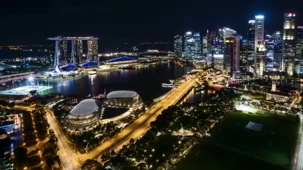 Ночная Сцена Uhd Marina Bay Singapore Пан Право — стоковое видео