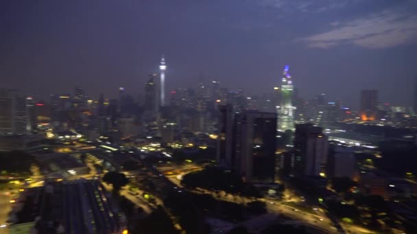 吉隆坡 马来西亚 2018年9月29日 建立电影拍摄的日出蓝色小时朦胧的早晨在吉隆坡城市天际线 — 图库视频影像