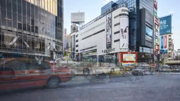 Shibuya Crossing Tokio Jedna Nejrušnějších Silničních Křižovatek Světě Scramble Crosswalk — Stock video