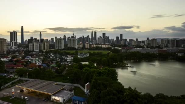 Lapso Tempo Aéreo Cena Pôr Sol Sobre Horizonte Cidade Kuala — Vídeo de Stock