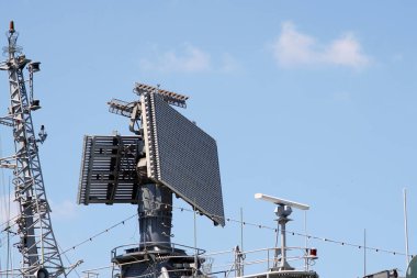 askeri radar hava gözetim donanma gemisinde