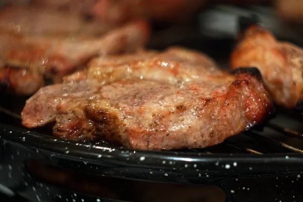 Gemarineerde Gegrilde Steak Hete Bbq Houtskool Grill — Stockfoto