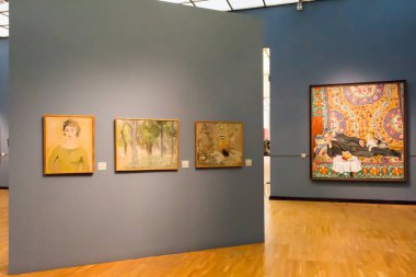 Moskova, Rusya - 30 Haziran 2018: Tretyakov Galerisi Kırım miline koridorlarında.