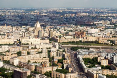 Rusya, Moskova - 22 Mayıs 2019: Moskova'nın bir gökdelenin gözlem güvertesinden görünümü.