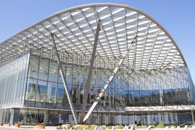 Rusya, Moskova: Peyzaj Parkı Zaryadye. Konser salonu.