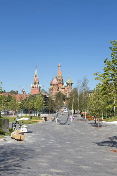 Moscú, Rusia, Paisajismo Parque Zaryadye —  Fotos de Stock