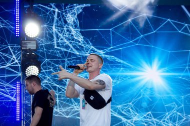 Rusya, Moskova, Vdnkh, Şehrimin Ritmi Müzik Festivali. Rapçi