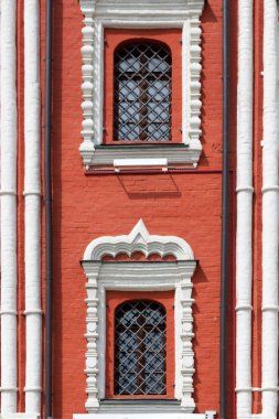 Rusya, Moskova, Temmuz. 20, 2020: Znamensky Katedrali Moskova 'daki eski Znamensky manastırı, Zaryadye Parkı manzarası