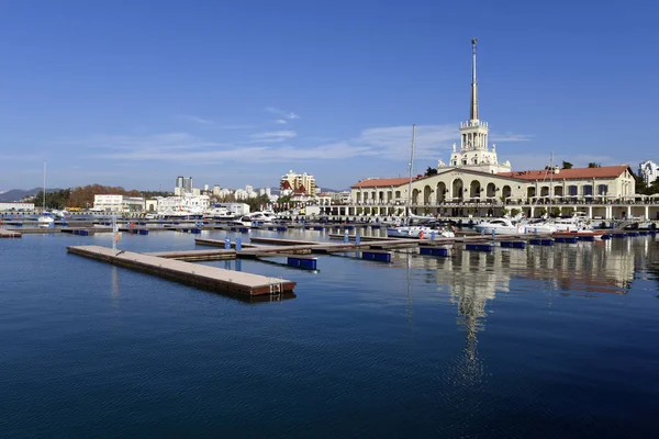 Прекрасний Вид Море Порт Сочі Яскраві Літній День Стокове Фото