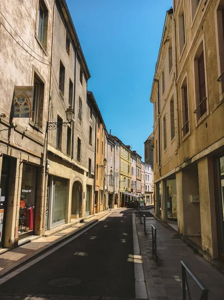 Julio 2017 Francia Ciudad Cluny Región Borgoña Antigua Calle Estrecha —  Fotos de Stock