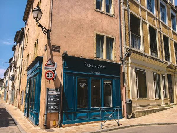 July 2017 France City Cluny Region Burgundy Old Narrow Street — Stock Photo, Image