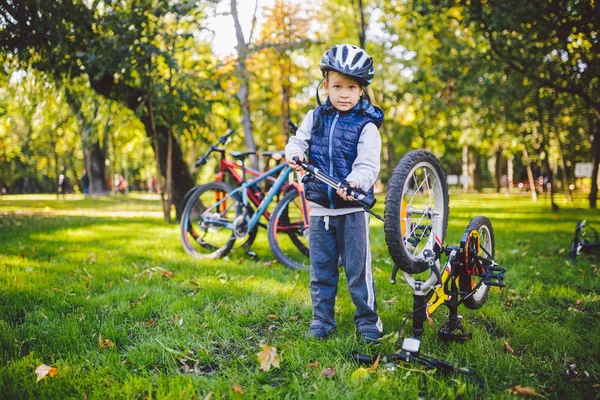 Subject Child Profession Little Blond Caucasian Boy Uses Bicycle Pump — Stock Photo, Image