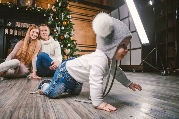 Tema Vacaciones Familiares Año Nuevo Navidad Joven Caucásico Familia Mamá — Foto de Stock