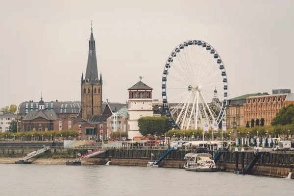 Oktober 2018 Jerman Dusseldorf Rhine Utara Pusat Kota Tanggul Sungai — Stok Foto