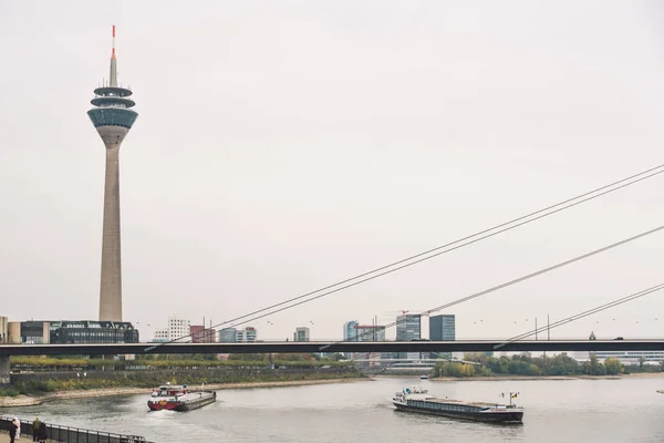 Oktober 2018 Düsseldorf Fernsehturm Stadtbesichtigung Herbst Bei Trübem Wetter Rheinturm — Stockfoto