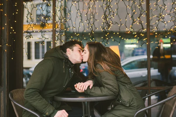 Tema Amore Vacanza San Valentino Coppia Studenti Universitari Amanti Eterosessuali — Foto Stock