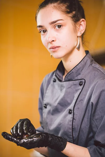 Subject Profession Cooking Pastry Young Caucasian Woman Tattoo Pastry Chef — Stock Photo, Image