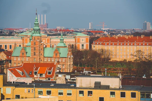 18 Februari 2019. Denmark Copenhagen. Pemandangan puncak panorama pusat kota dari titik tinggi. Menara Landasan Bundar — Stok Foto