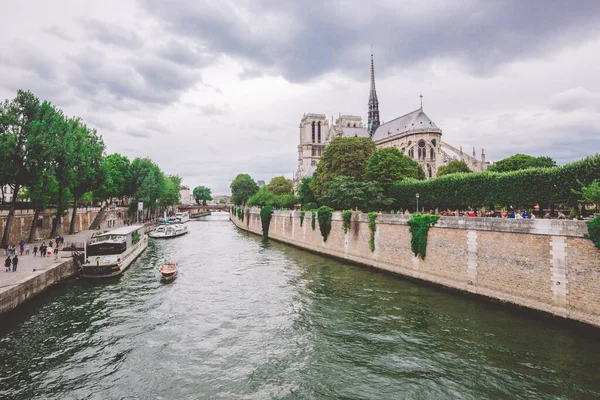 Července2017 Paříž Francie Katedrála Notre Dame Řeky Seiny Paříži Katedrála — Stock fotografie