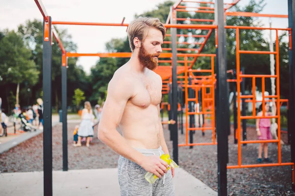 Sporty Muscular Man Drinking Water Sport Bottle Workout Street Gym — Stock Photo, Image