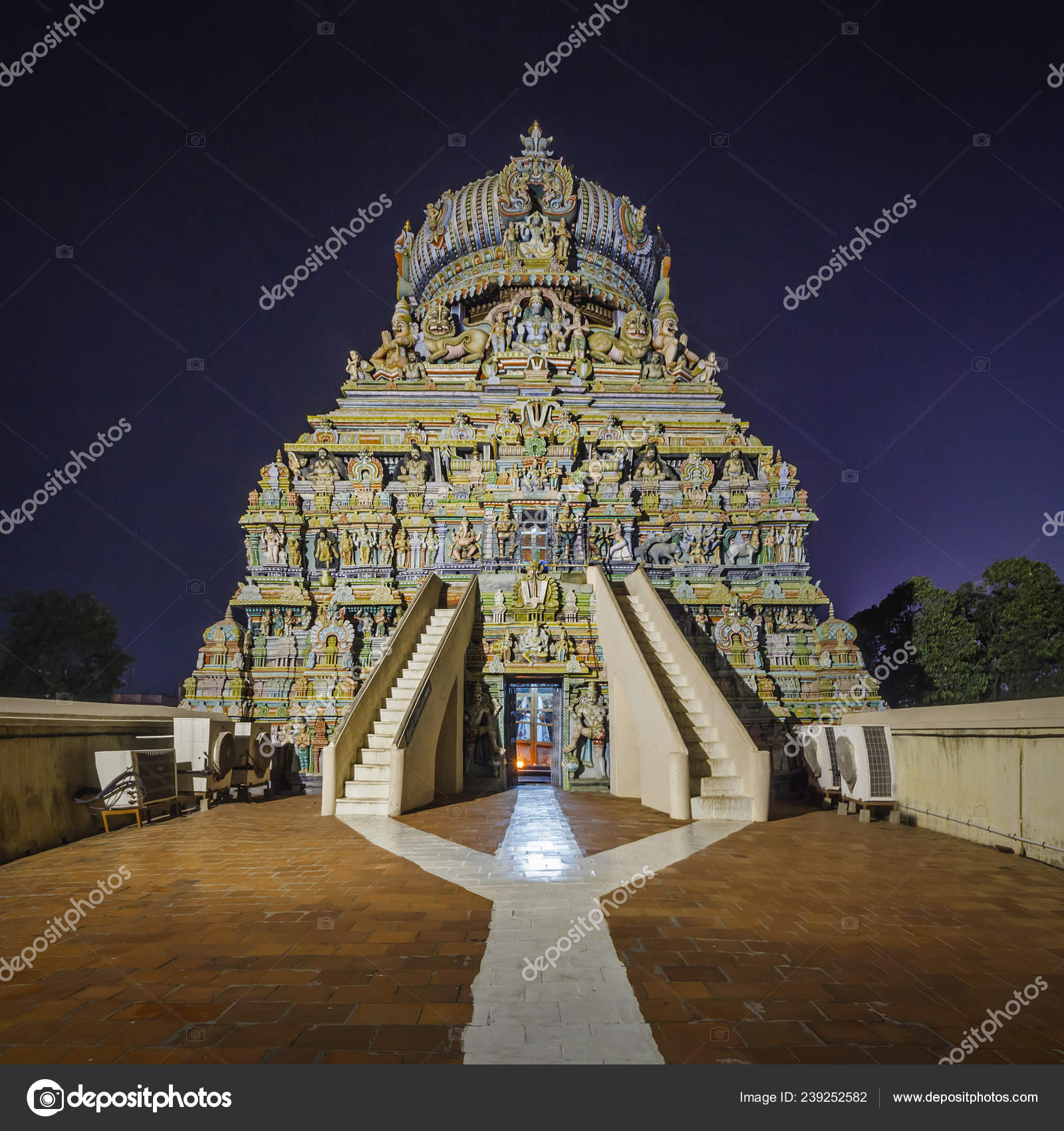 Pictures Perumal Lord Vishnu Koodal Azhagar Perumal Temple