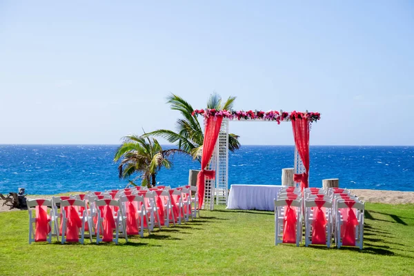 Colorful Wedding Arch Gazebo Pavilion Made Bamboo Textile Fresh Flowers — Stock Photo, Image