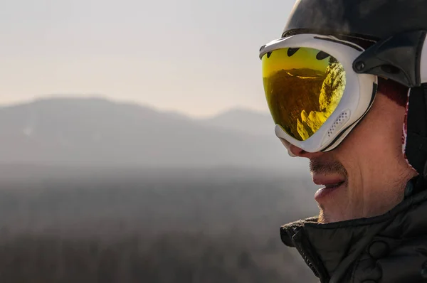 Snowboarder Capacete Máscara Topo — Fotografia de Stock