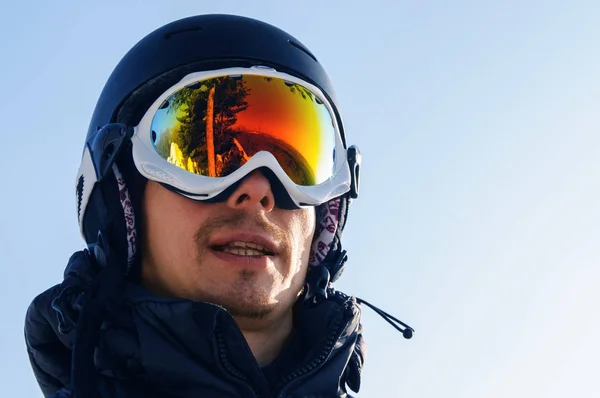 Snowboarder Capacete Máscara Topo — Fotografia de Stock