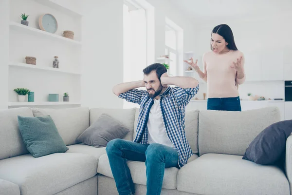 Portrait Aggressive Discontent Woman Gesturing Hands Making Brain Shouting Arguments — Stok Foto