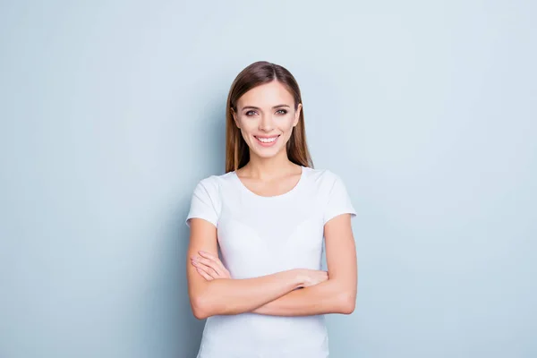 Portret Van Vrolijke Trendy Meisje Wit Shirt Met Houden Van — Stockfoto