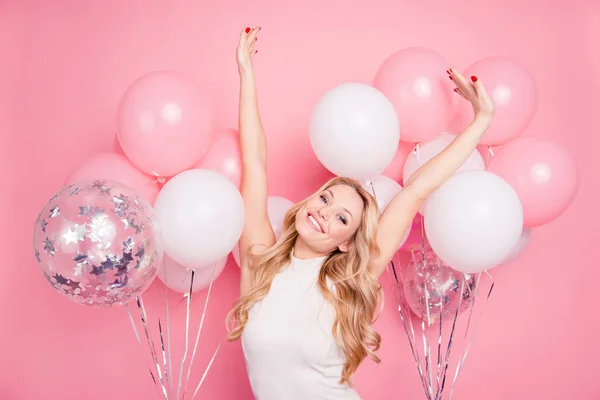 Retrato Novia Alegre Funky Con Sonrisa Radiante Levantó Las Manos —  Fotos de Stock