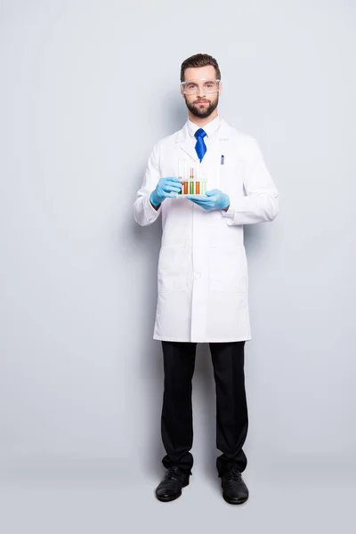 Retrato Cuerpo Completo Atractivo Científico Elegante Bata Laboratorio Blanca Pantalones — Foto de Stock