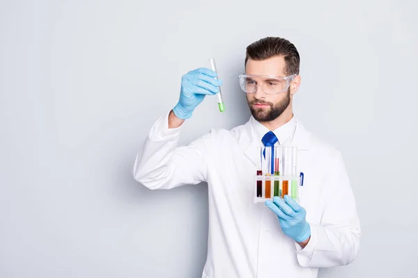 Portrait Busy Concentrated Scientist Stubble White Lab Coat Gloves Analysing — Stock Photo, Image