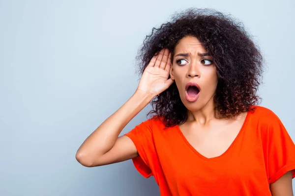 Retrato Con Espacio Copia Mujer Preocupada Conmocionada Con Boca Abierta — Foto de Stock