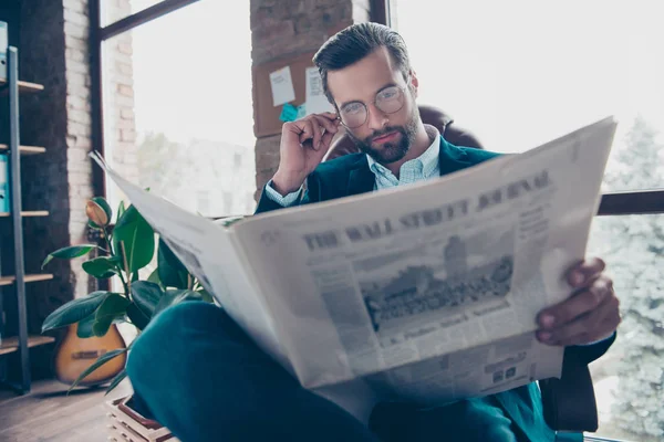 Retrato Éxito Profesional Atractivo Reflexivo Pensativo Soñador Confiado Inteligente Gerente — Foto de Stock